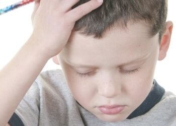 dolor_cabeza_niños_addietistas